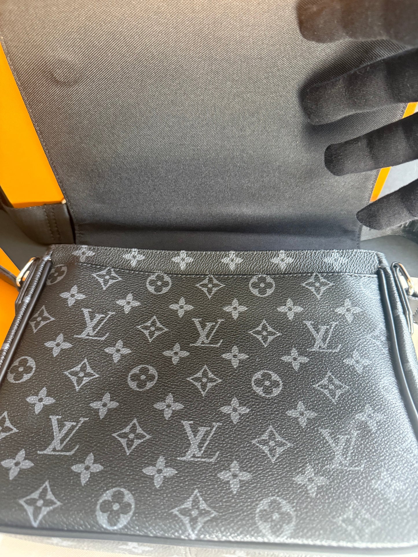 Black & Grey Flower Messenger Bag – Pre-Owned Luxury Designer