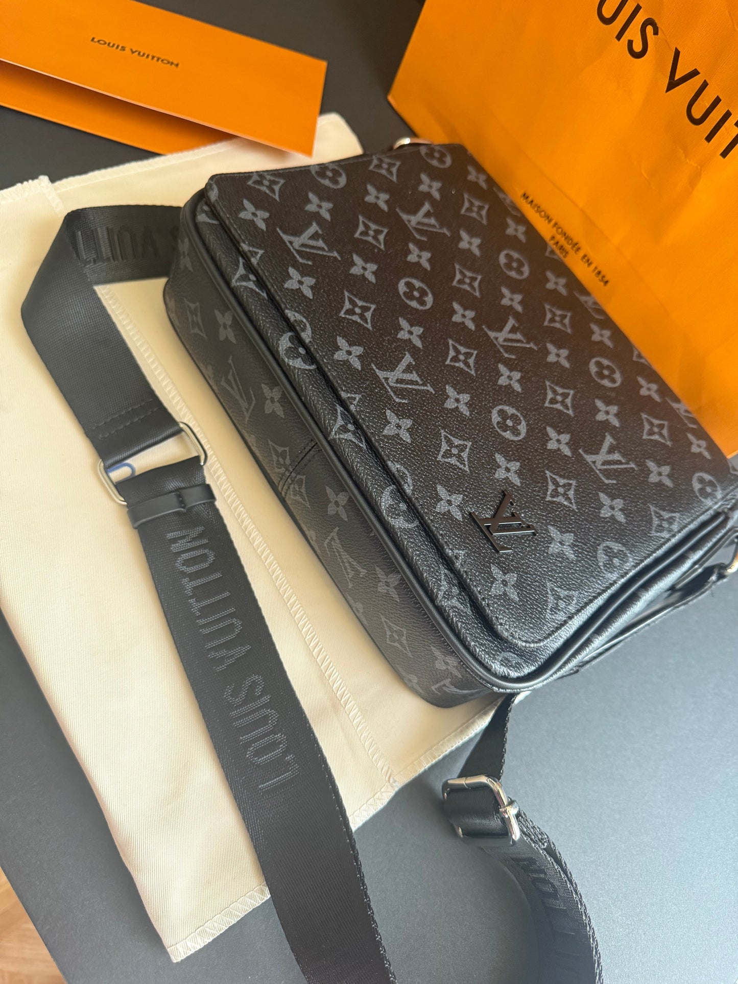 Black & Grey Flower Messenger Bag – Pre-Owned Luxury Designer