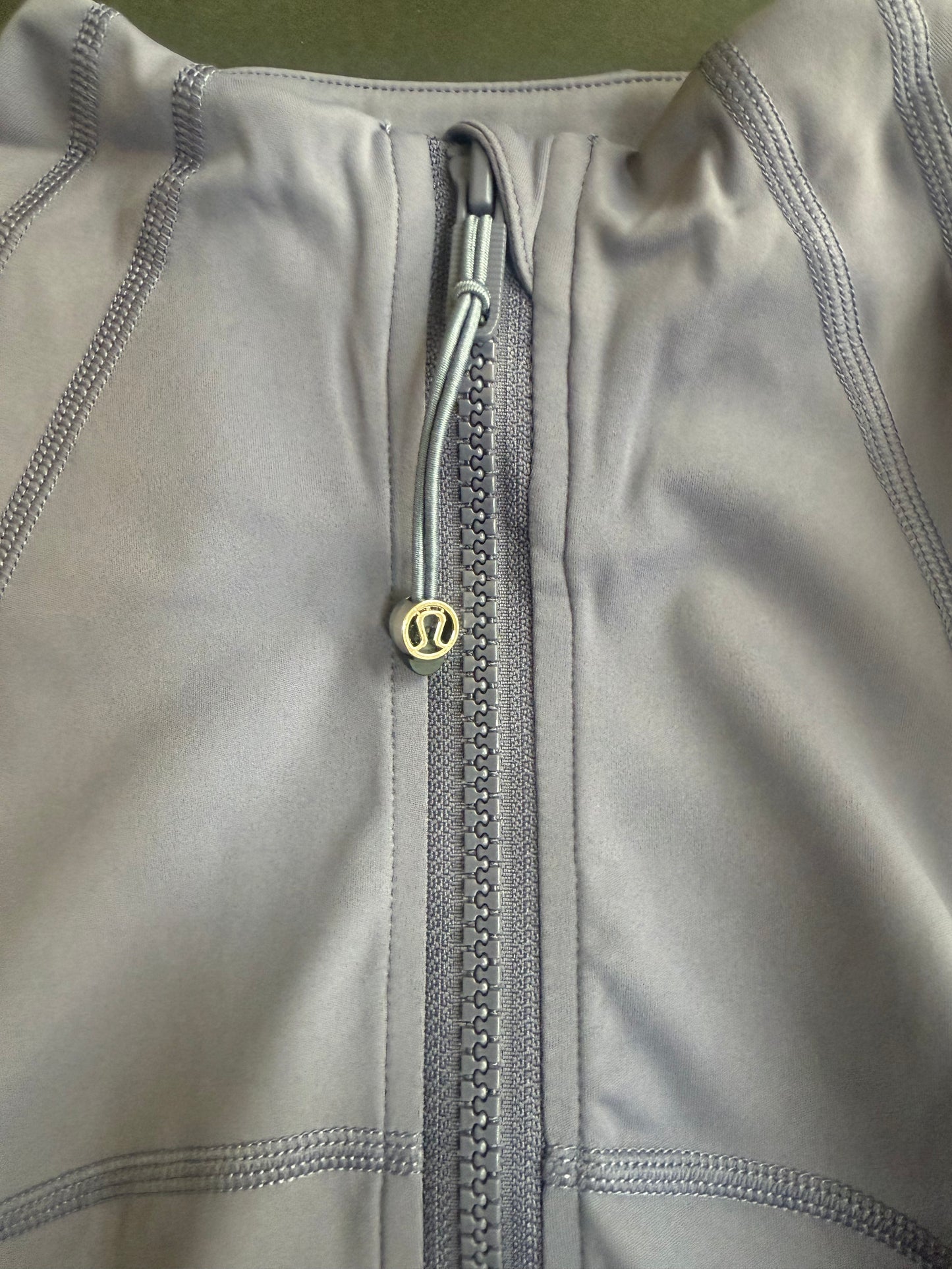 Lululemon 2 Piece Set – Leggings and Jacket