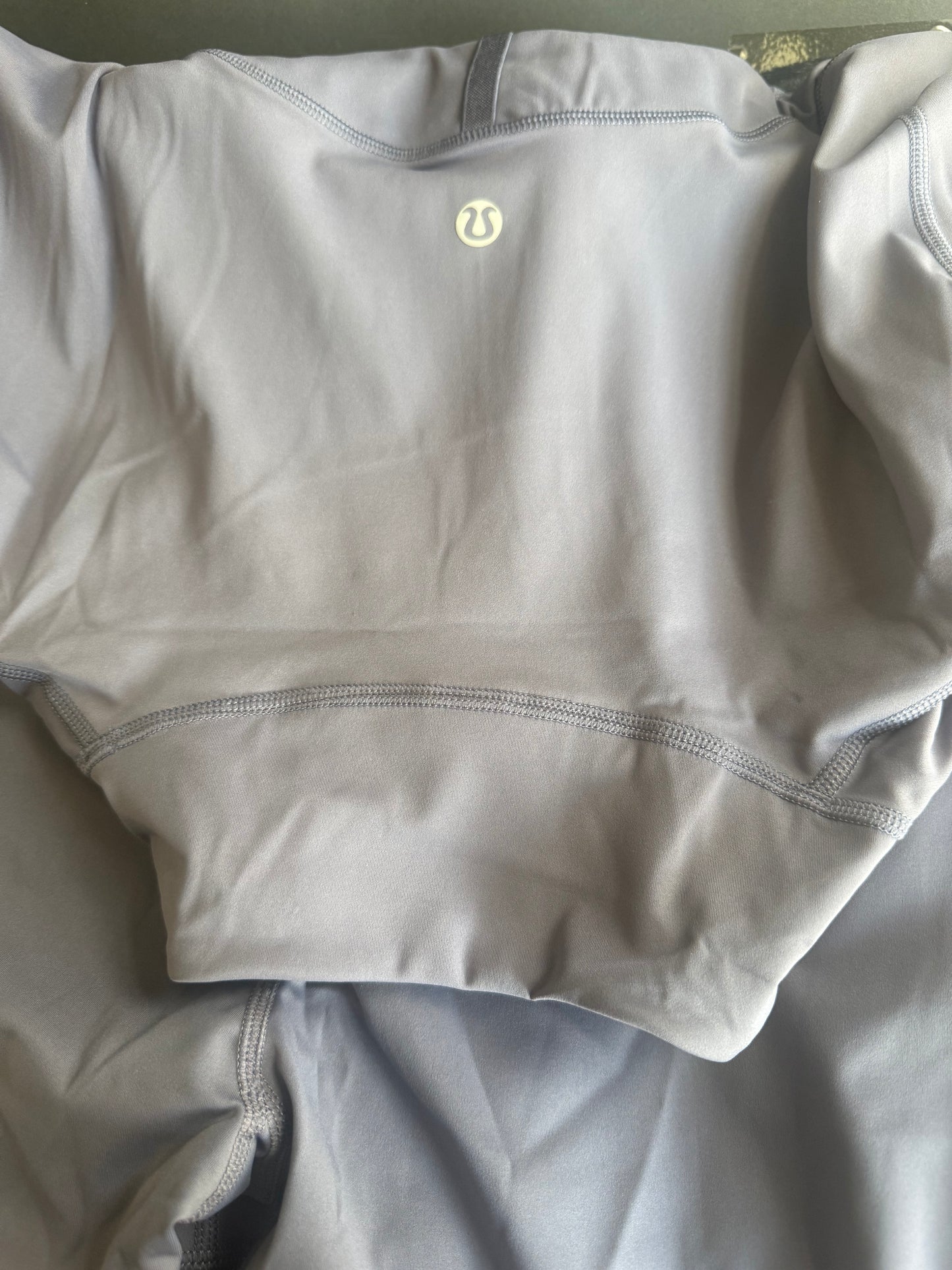 Lululemon 2 Piece Set – Leggings and Jacket