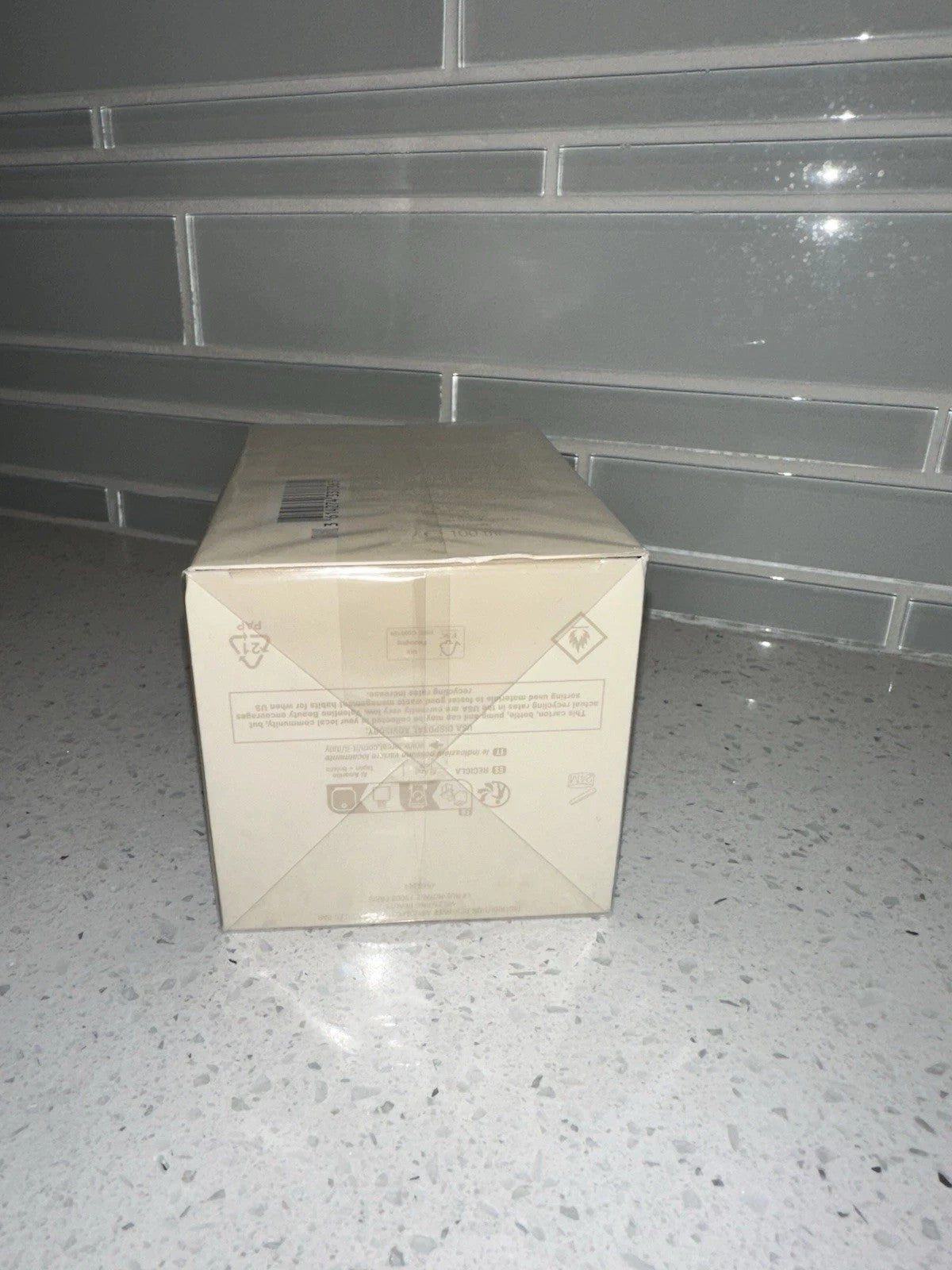 VALENTINO DONNA BORN IN ROMA IVORY EAU DE PARFUM SPRAY WOMEN 3.4 Oz / 100 ml NEW
