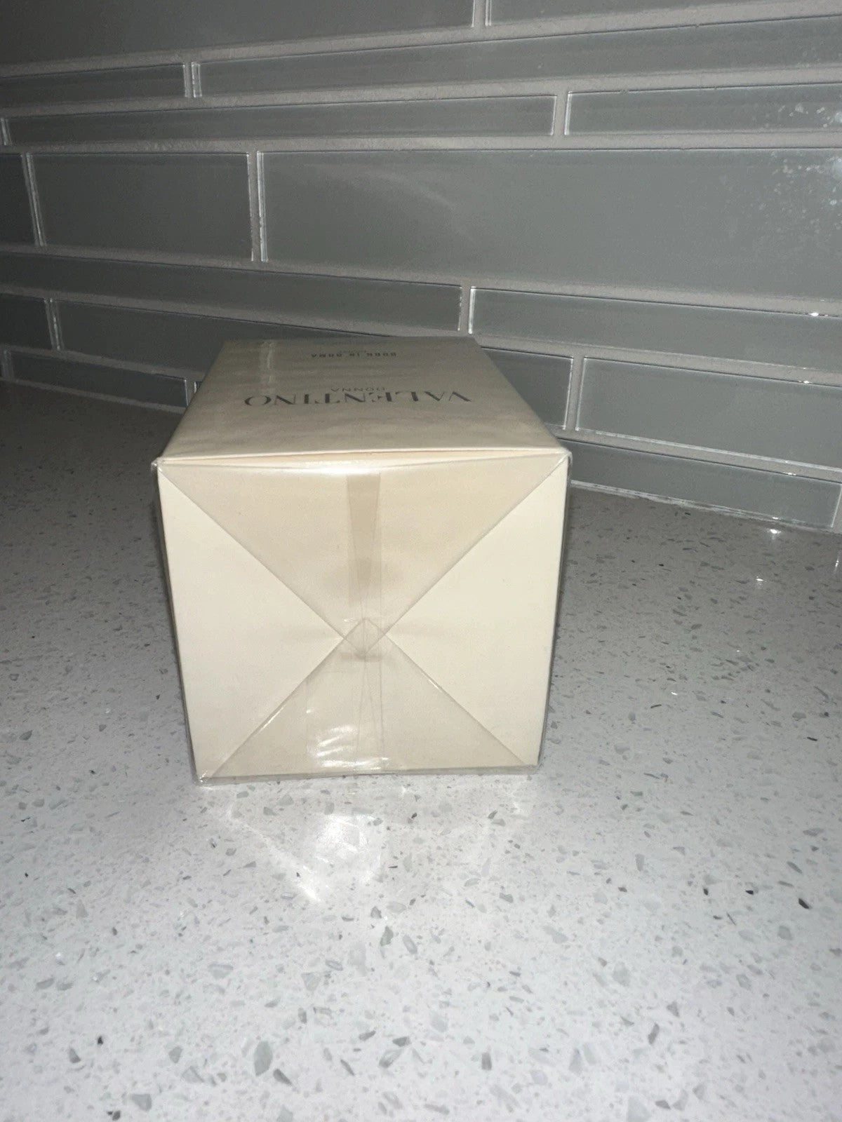 VALENTINO DONNA BORN IN ROMA IVORY EAU DE PARFUM SPRAY WOMEN 3.4 Oz / 100 ml NEW