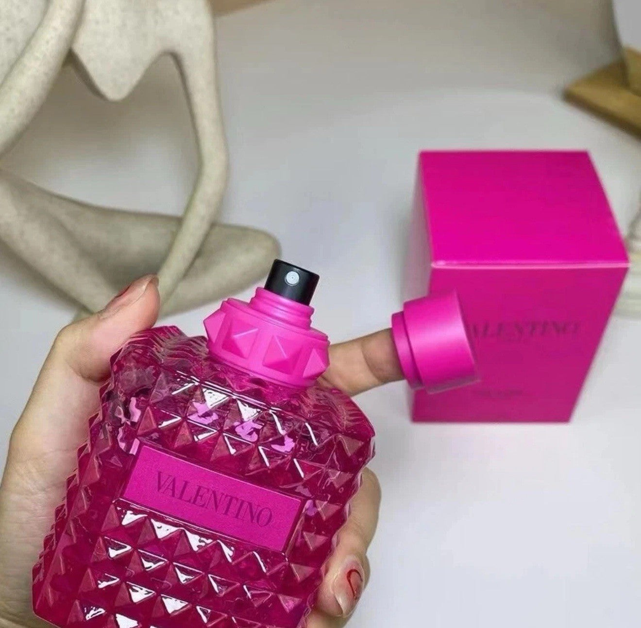 Valentino Donna Born In Roma Pink PP Eau de Parfum Spray 3.4 fl oz